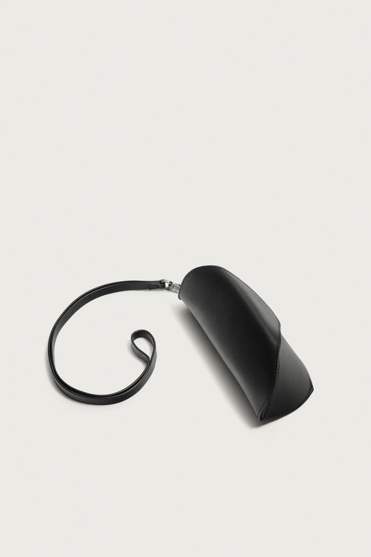 BOLSA PARA GAFAS EN PIEL